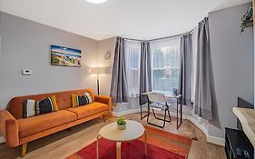 Pass The Keys Private Garden Apartment By Tulse Hill Station